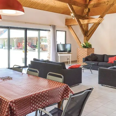 4 Bedroom Lovely In