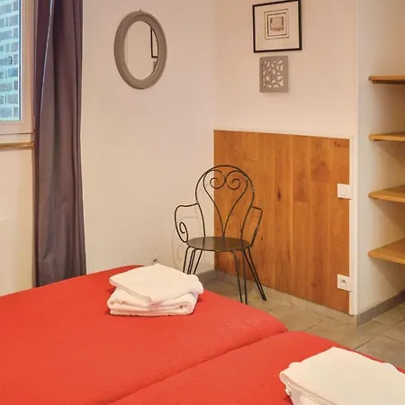 Hébergement de vacances 4 Bedroom Lovely In