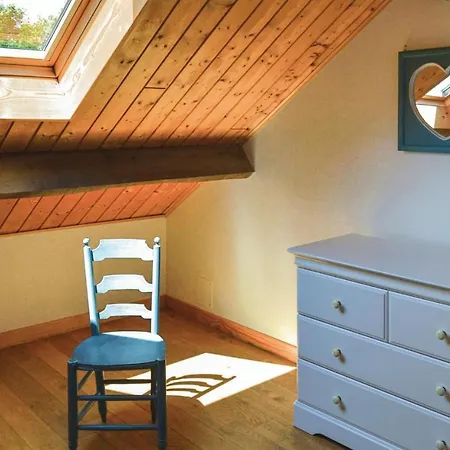 4 Bedroom Lovely In Roisel